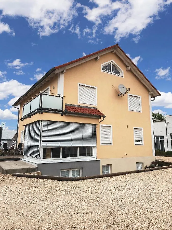 Hotel Boardinghouse Neuburg Neuburg an Der Donau Gasthof